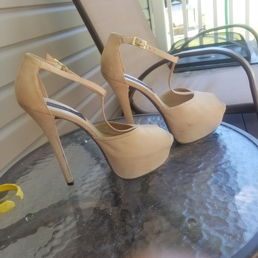 Steven Steve Madden Angels t-strap platform